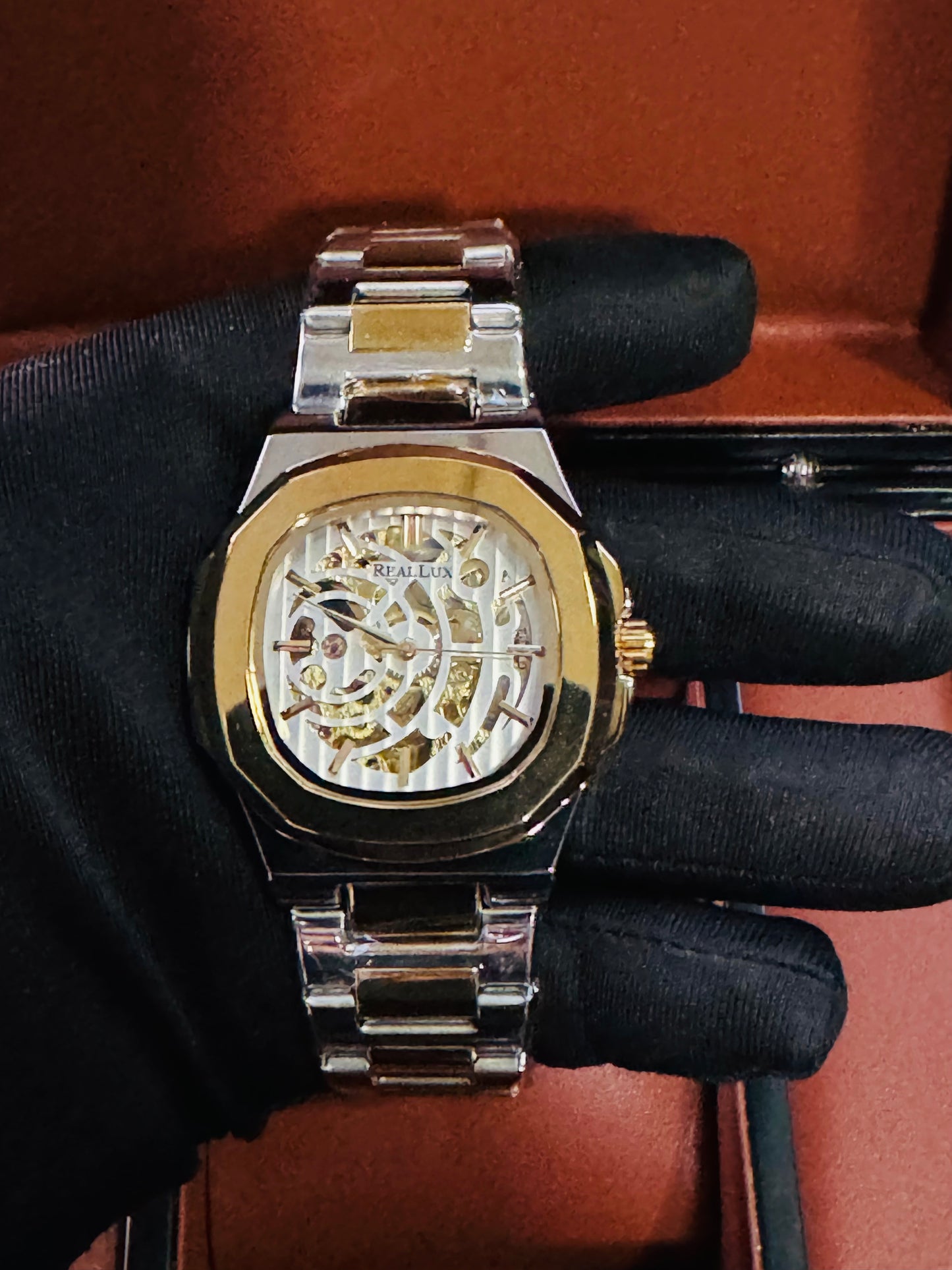 Impresionante Reloj Mecánico Automático Skeleton Excelente Calidad en Diseño y Acabados
