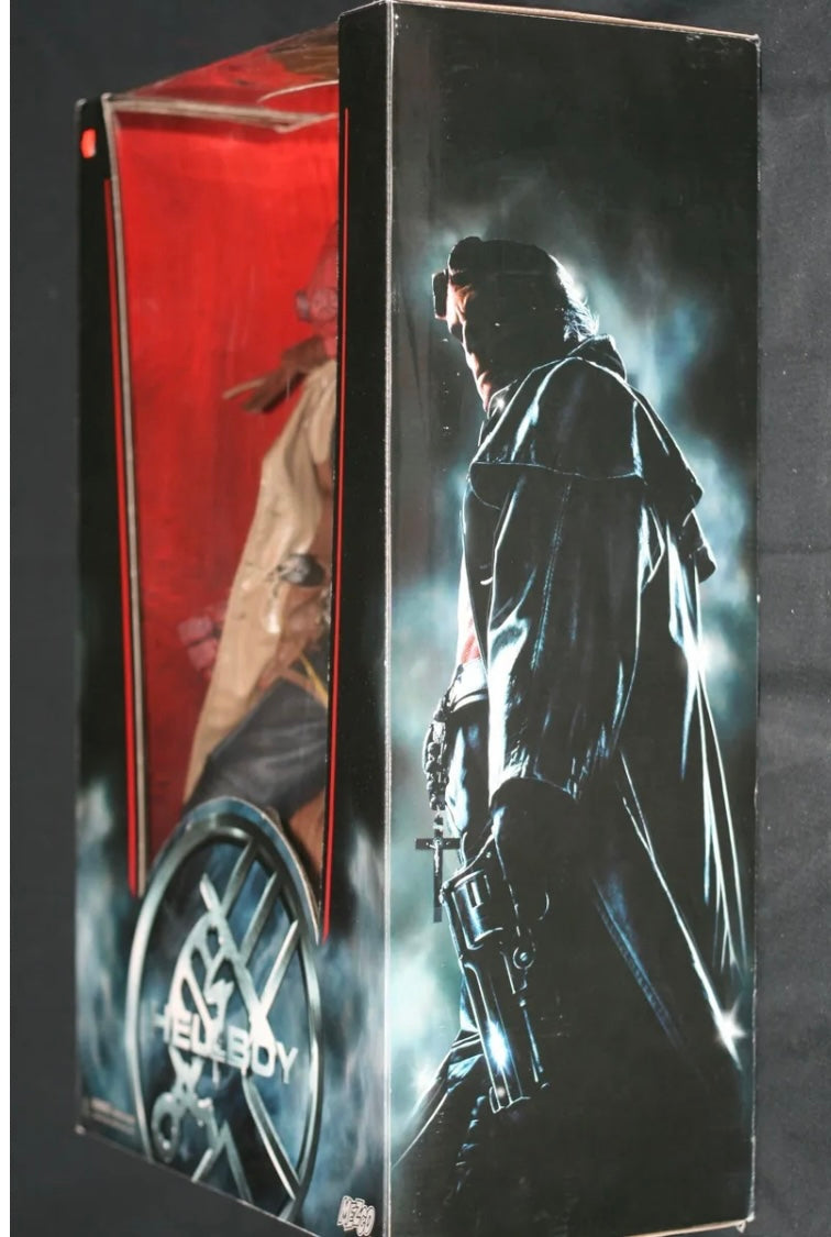 Rara Figura Nueva Impecable Hellboy de Colección Grande 18 pulgadas =45.72 centímetros. Increíbles Detalles!