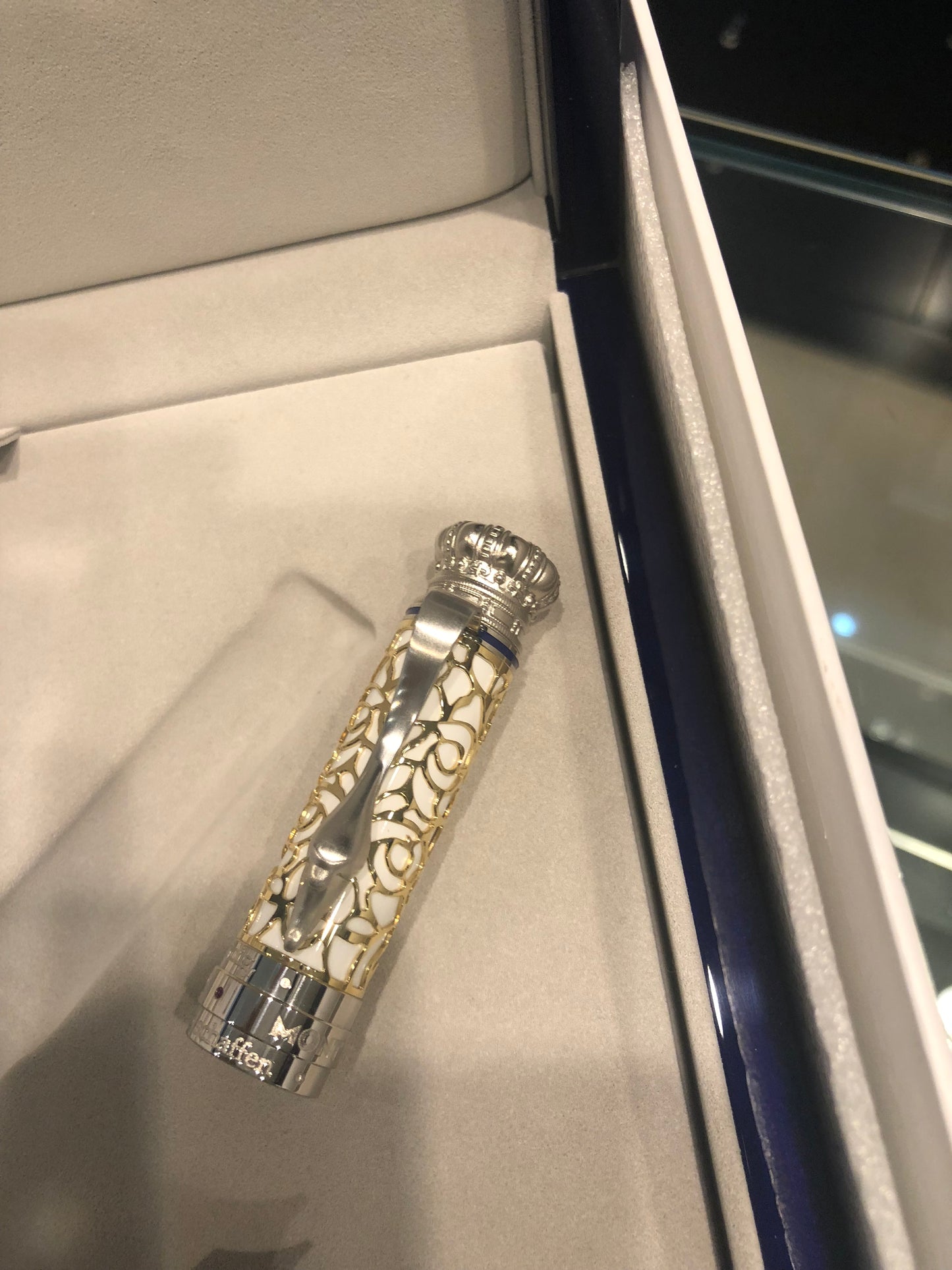 Única en México Pluma Fuente Ludwig II Oro Macizo 18K. Platino Marfil dé Mamut una Verdadera Obra de Arte Completamente Nueva y sin Entintar