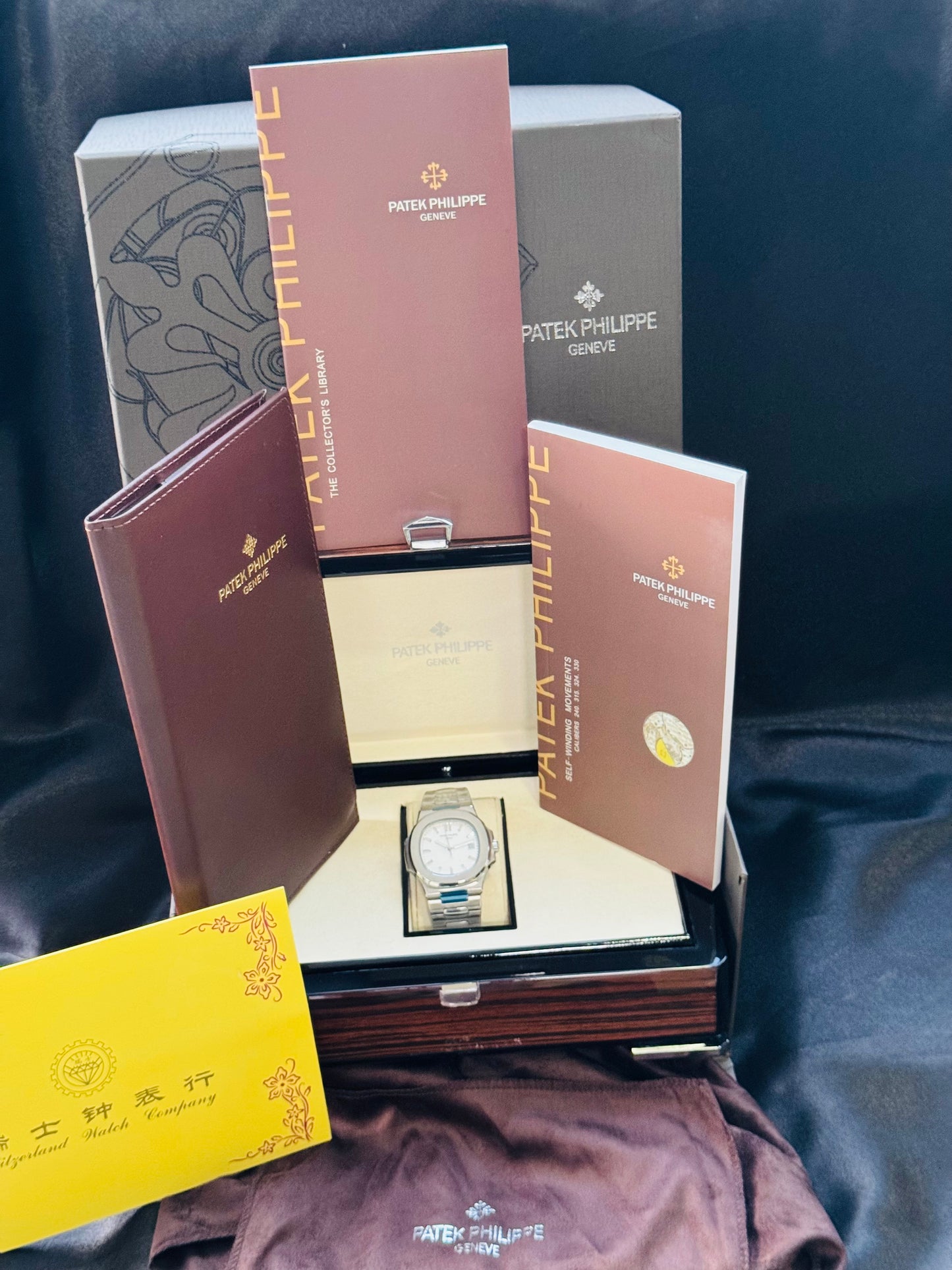 ELEGANCIA TOTAL  RELOJ AUTOMÁTICO PATEK PHILIPPE MULTIPLES COMPLICACIONES!
