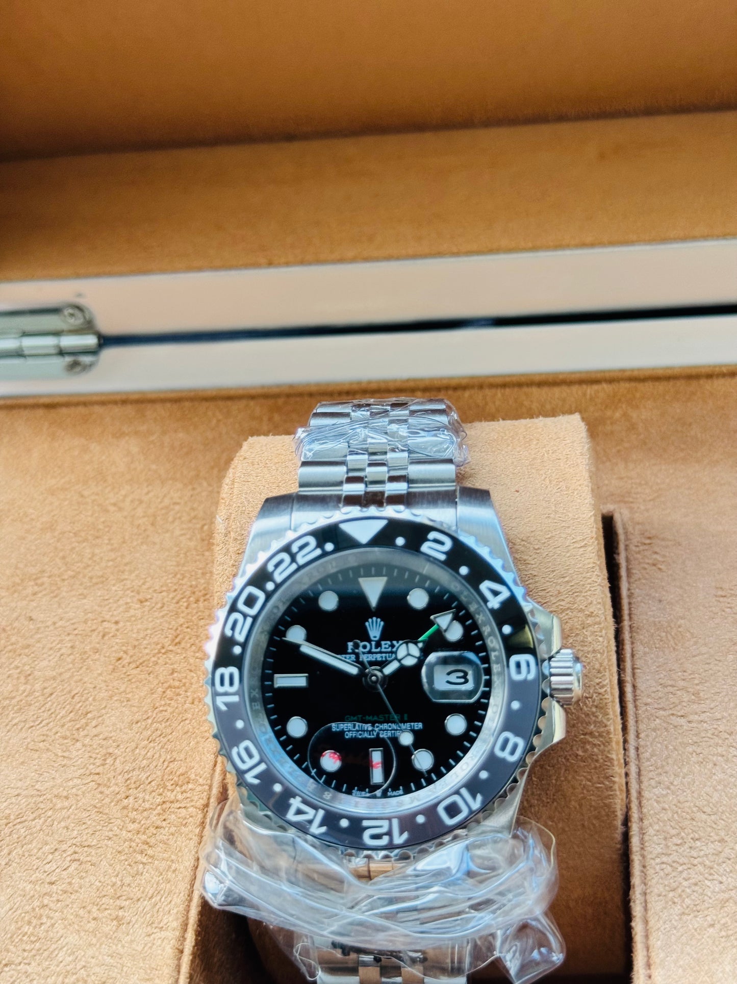 FAMOSO RELOJ AUTOMÁTICO MECÁNICO BRUCE WAYNE-GMT MASTER OYSTER PERPETUAL 2 ZONAS HORARIAS