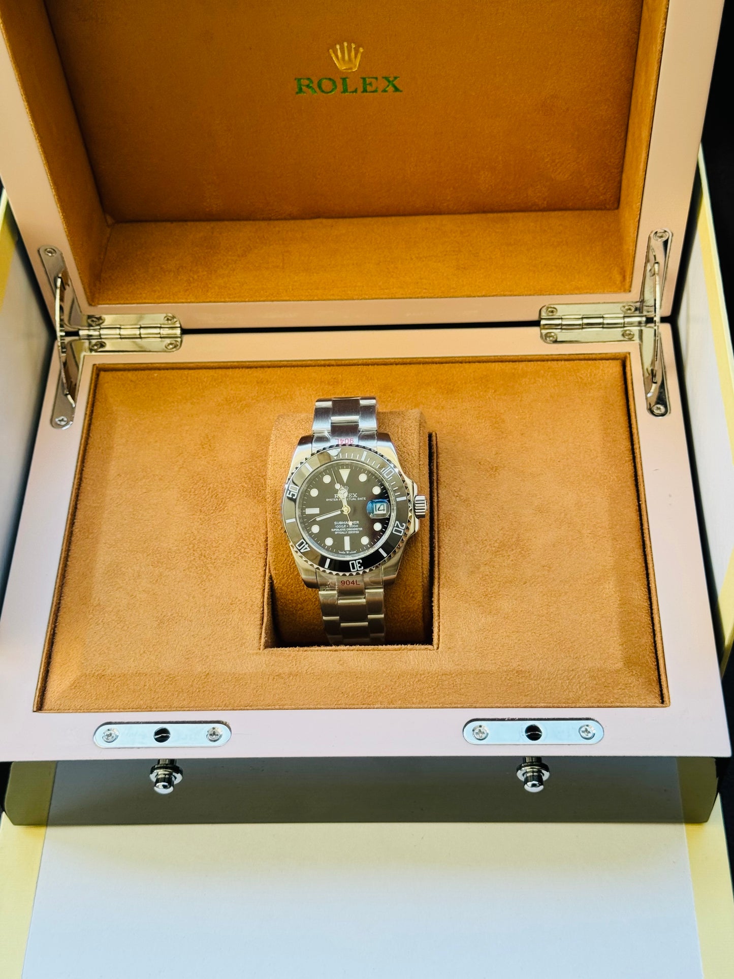 ELEGANTE Y ATEMPORAL ROLEX SUBMARINER AUTOMÁTICO!
