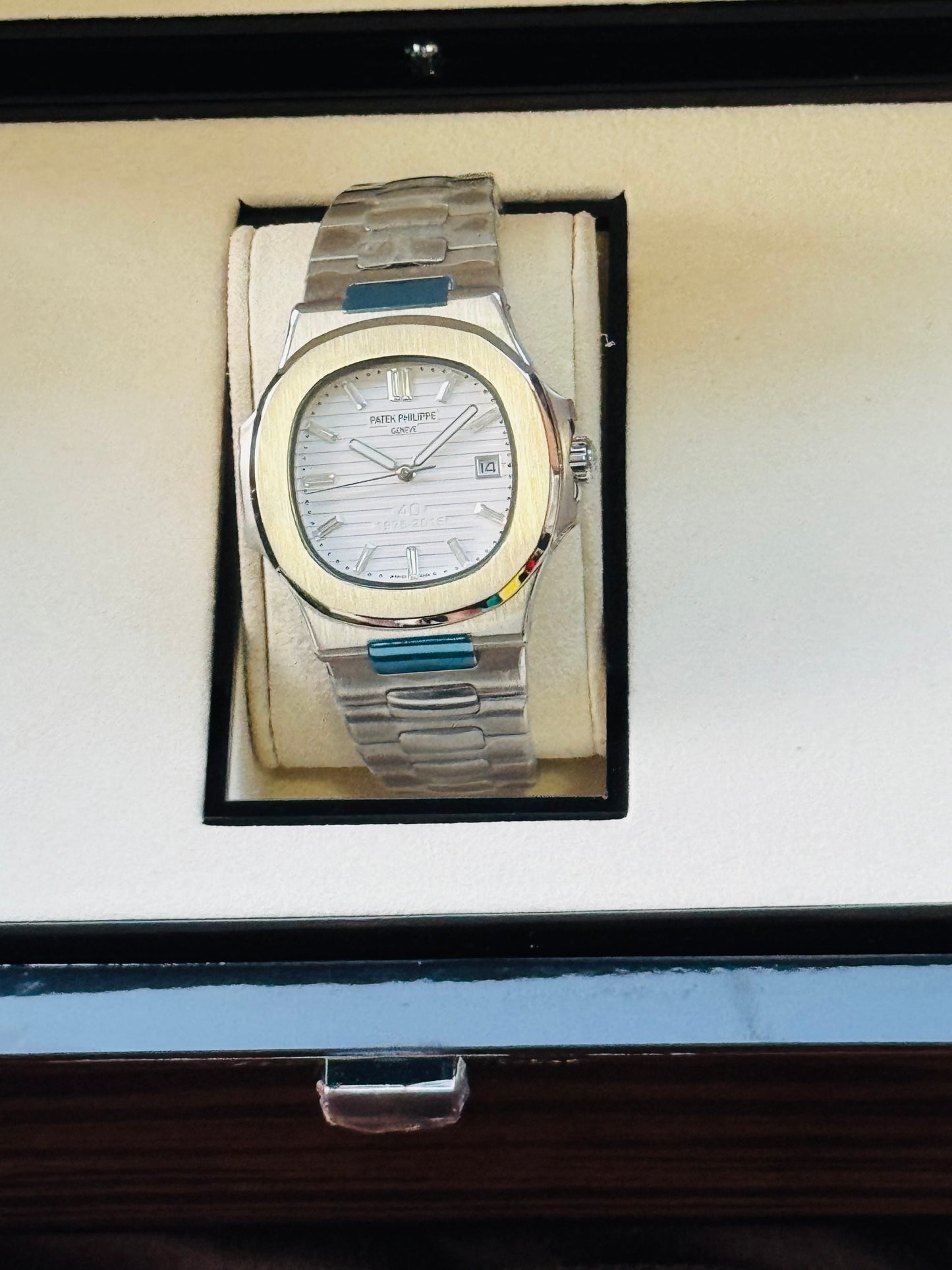 ELEGANCIA TOTAL  RELOJ AUTOMÁTICO PATEK PHILIPPE MULTIPLES COMPLICACIONES!