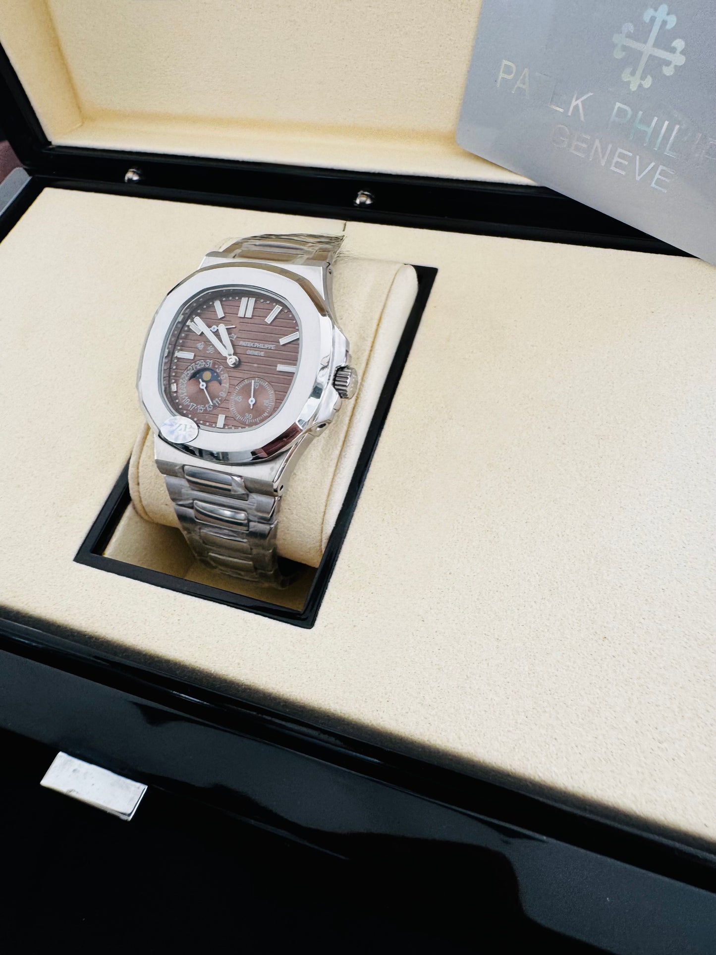 Último modelo Patek Philipe Espectacular Diseño y exclusividad múltiples complicaciones!!! 36 💎!!!